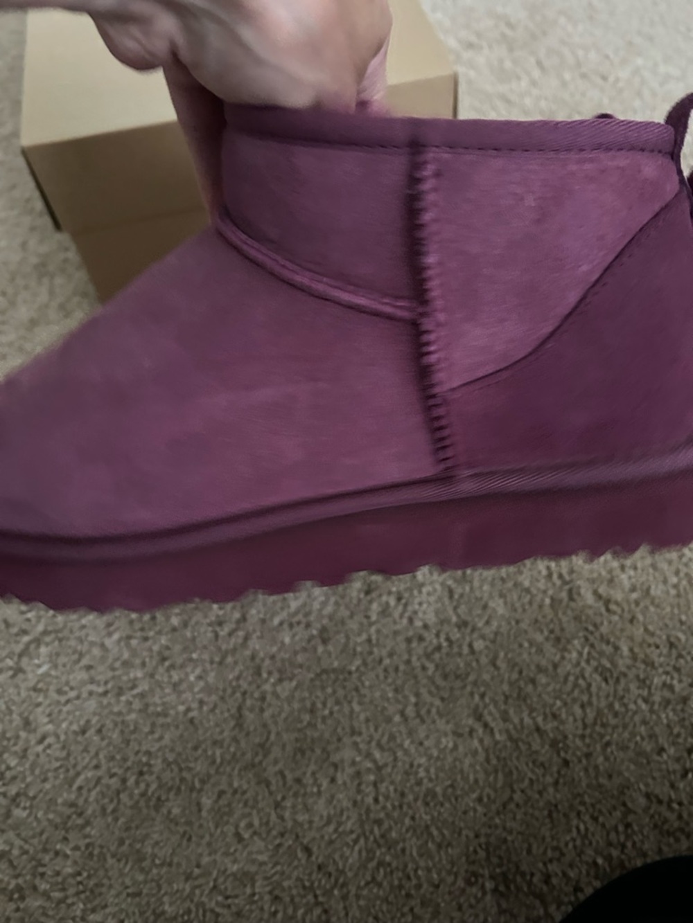 UGG ultra classic mini boots. - Picture 13 of 16
